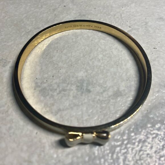 Kate Spade “Take A Bow” Bracelet - Picture 3 of 3